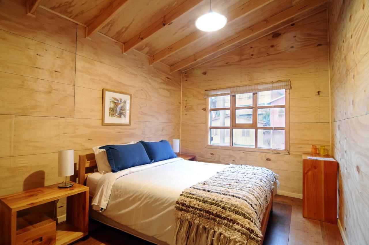 Hostal Palafito Waiwen Кастро Экстерьер фото