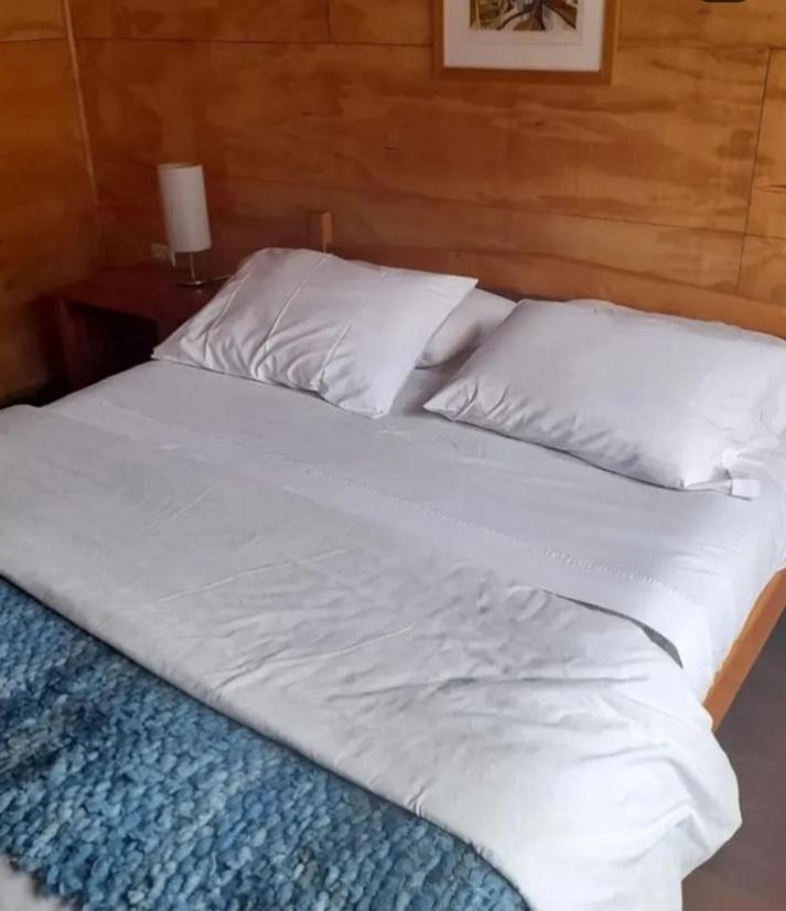 Hostal Palafito Waiwen Кастро Экстерьер фото