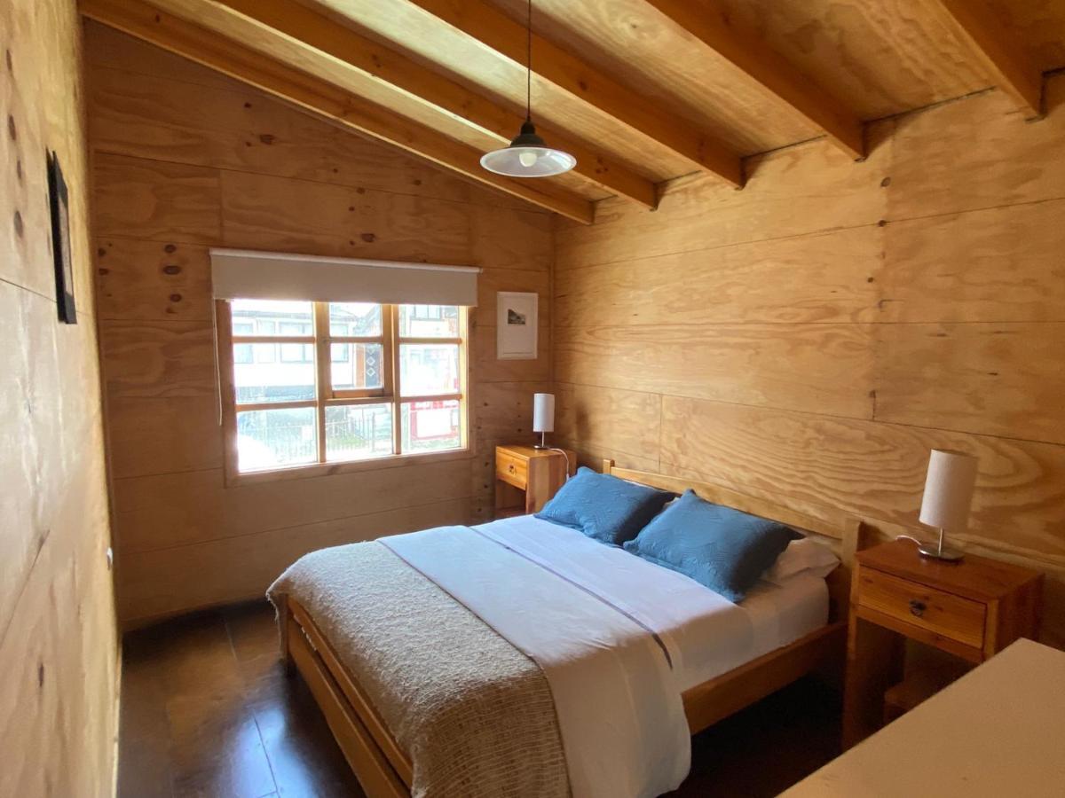 Hostal Palafito Waiwen Кастро Экстерьер фото