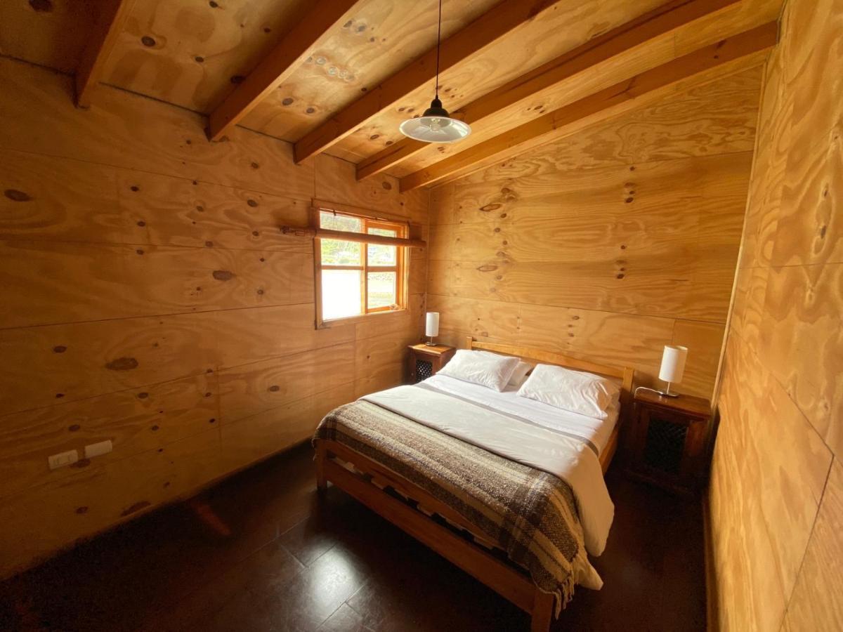 Hostal Palafito Waiwen Кастро Экстерьер фото