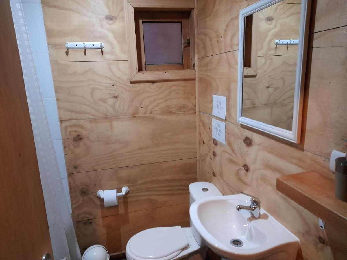 Hostal Palafito Waiwen Кастро Экстерьер фото